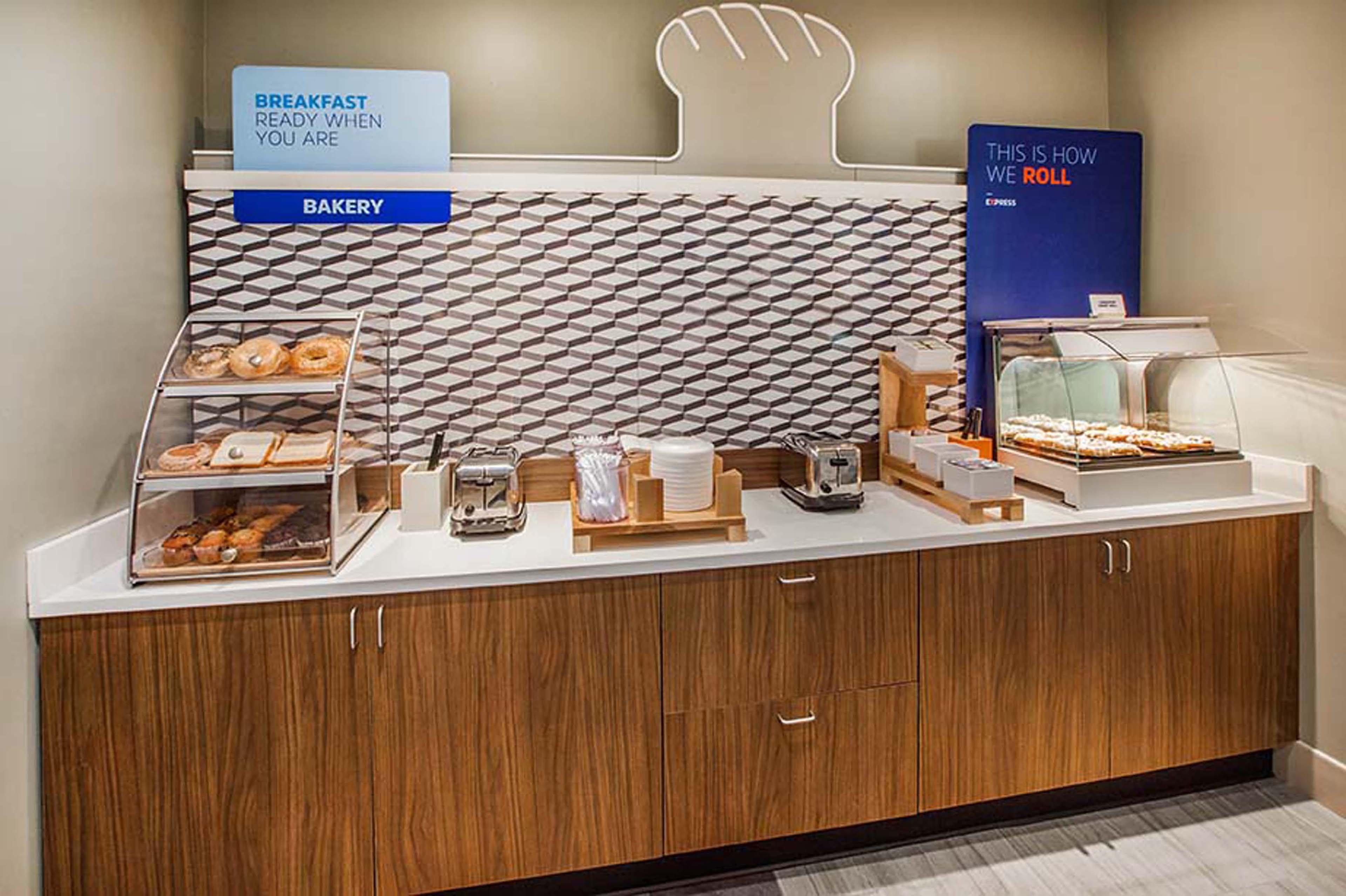 Holiday Inn Express & Suites Gallup East By Ihg Buitenkant foto