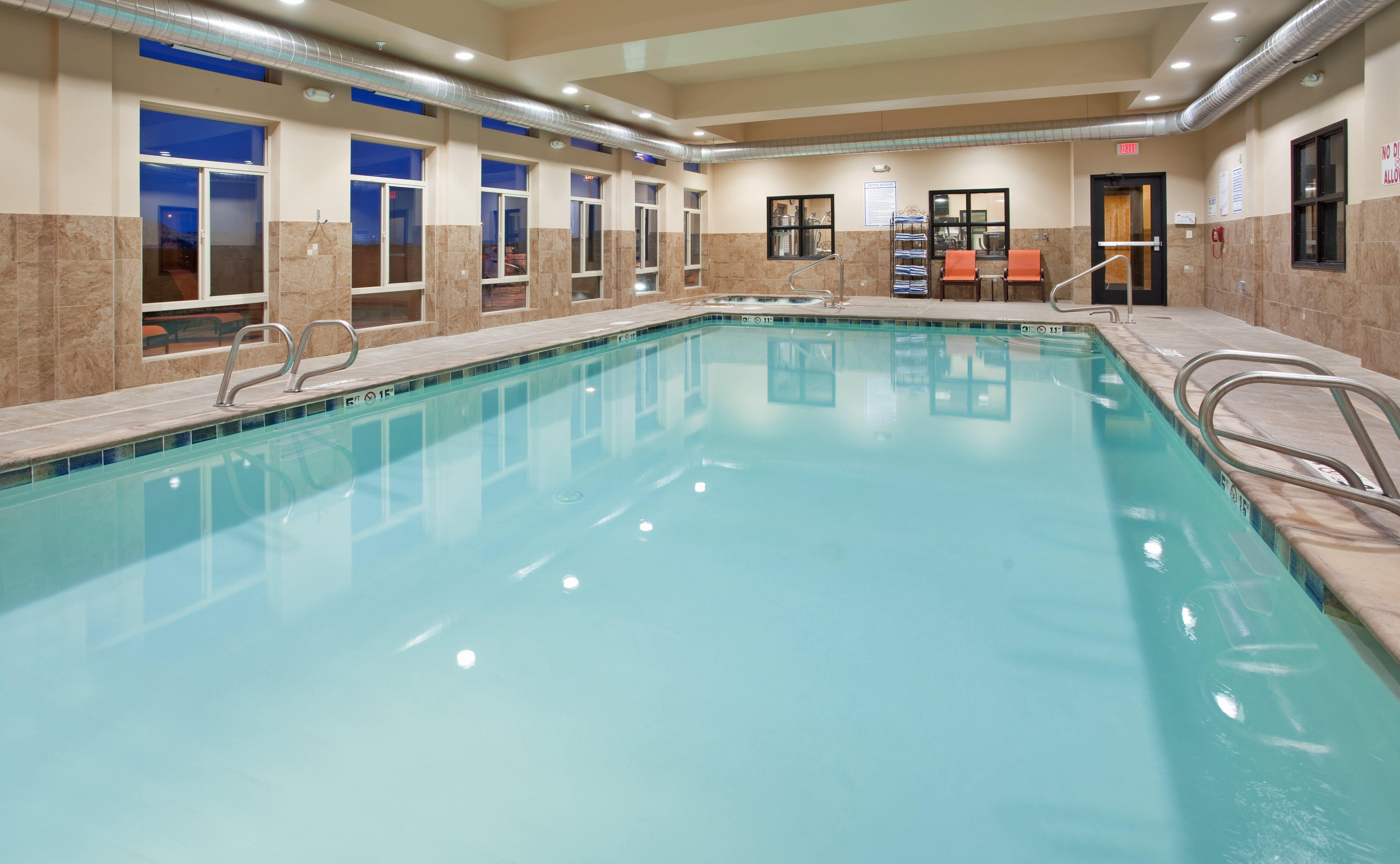 Holiday Inn Express & Suites Gallup East By Ihg Buitenkant foto