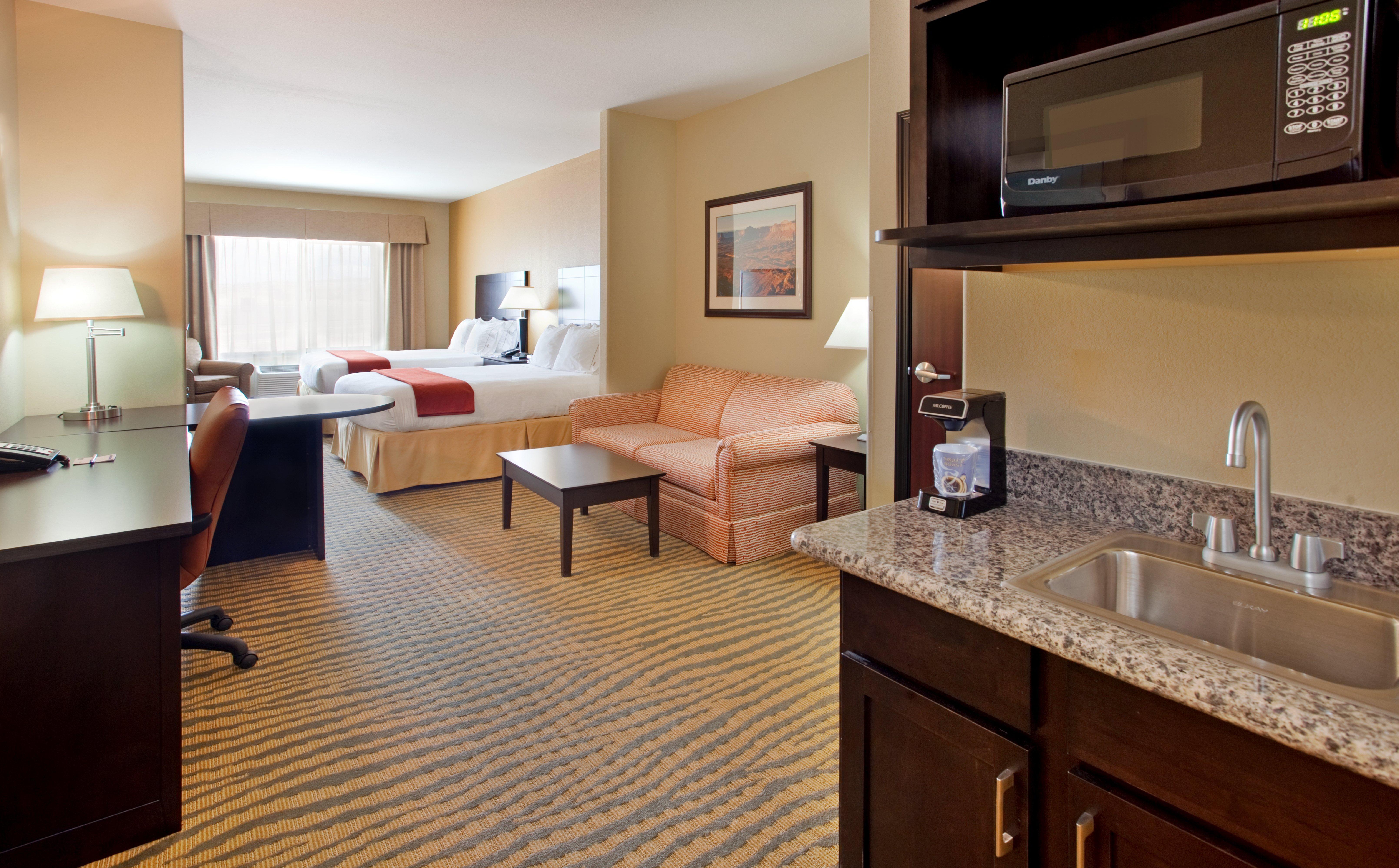 Holiday Inn Express & Suites Gallup East By Ihg Buitenkant foto